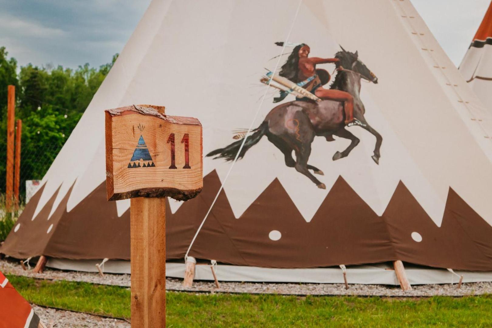 Indiana Camp - 150 M Od Suntago Park Hotel Grabce-Towarzystwo Buitenkant foto
